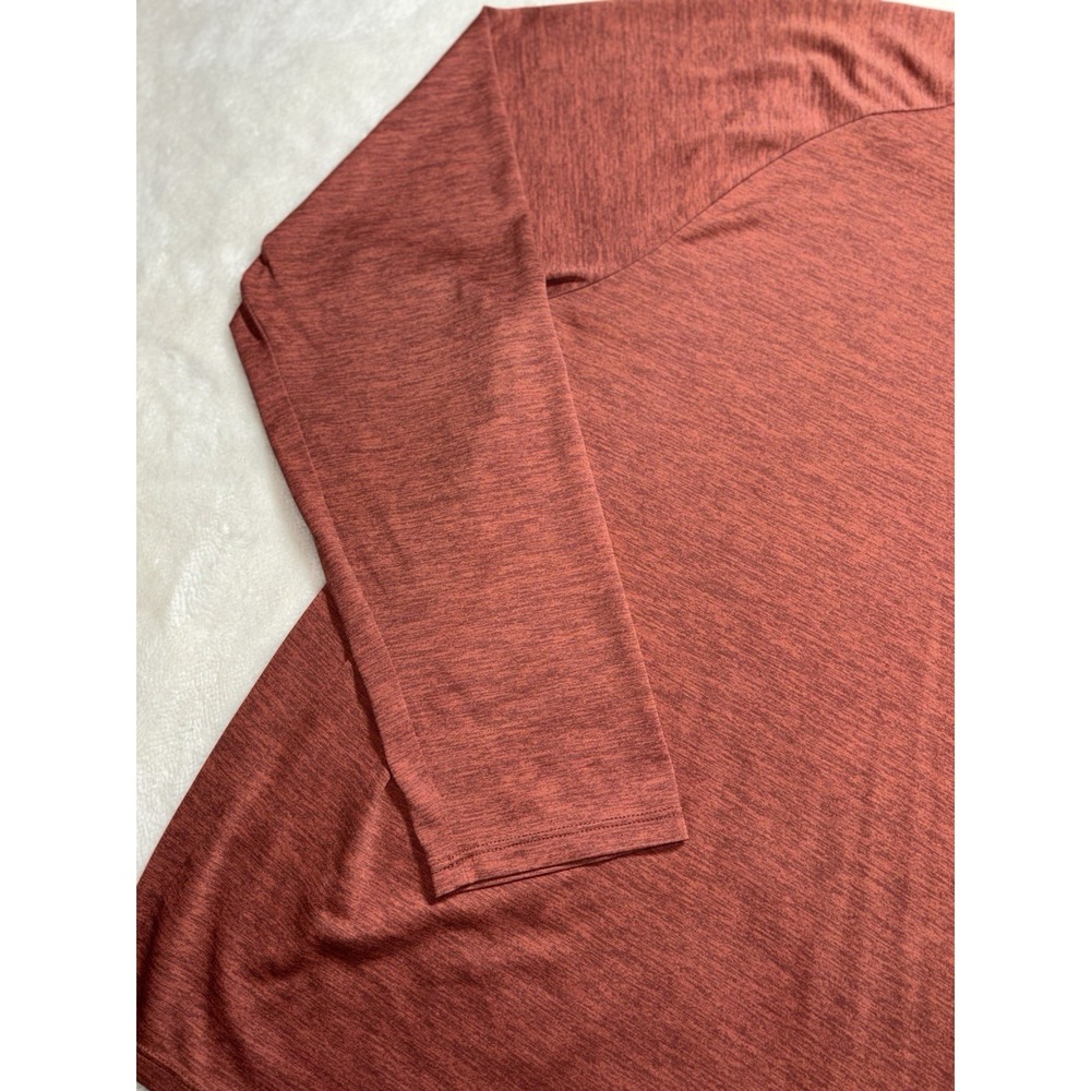 Under Armour Long Sleeve Heat Gear Men's Size XL Loose Fit Shirt - Picture 3 of 7